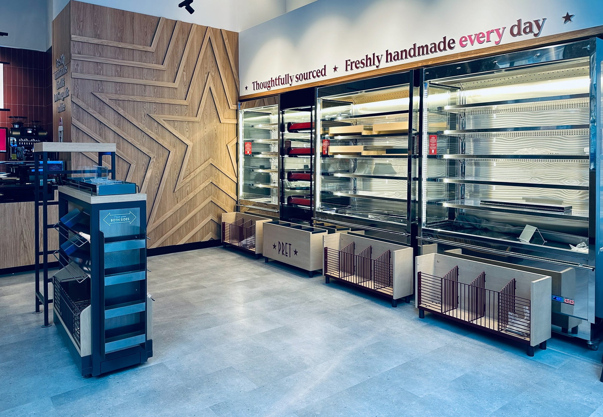 AM4 Contracts Limited - Shopfitting & Refurbishment AM4 Contracts Limited - Shopfitting & Refurbishment