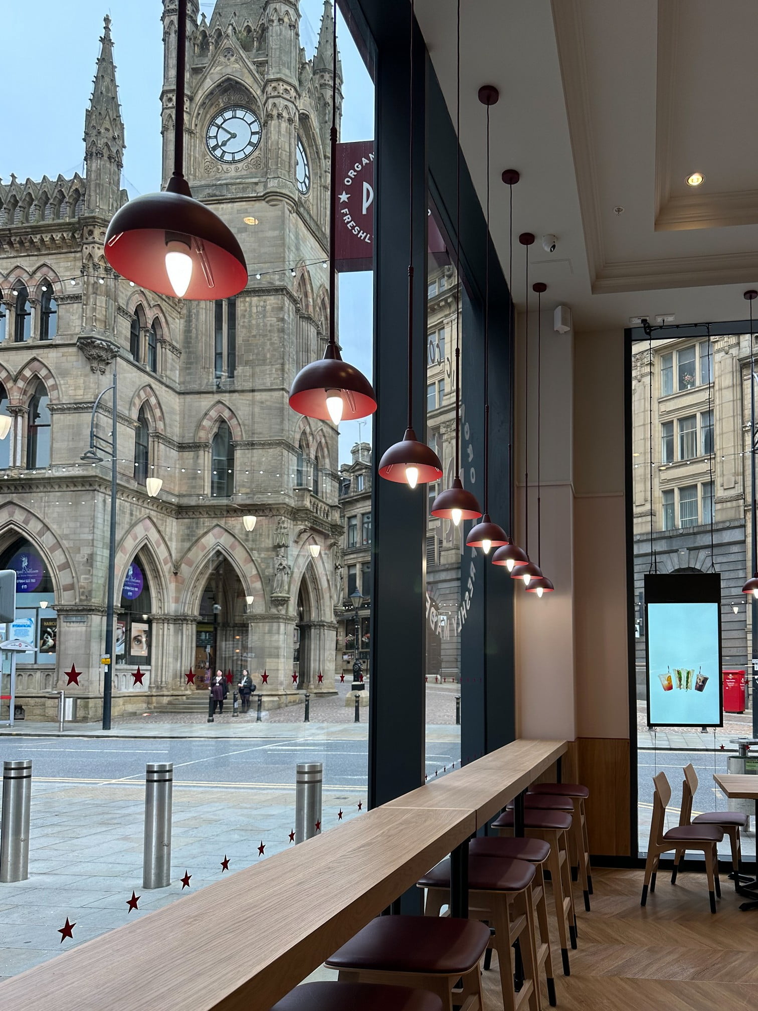 AM4 Contracts Limited - Shopfitting & Refurbishment AM4 Contracts Limited - Shopfitting & Refurbishment