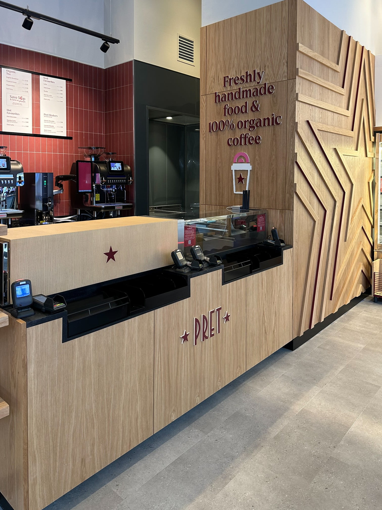 AM4 Contracts Limited - Shopfitting & Refurbishment AM4 Contracts Limited - Shopfitting & Refurbishment