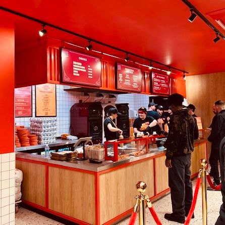 AM4 Contracts Limited - Shopfitting & Refurbishment